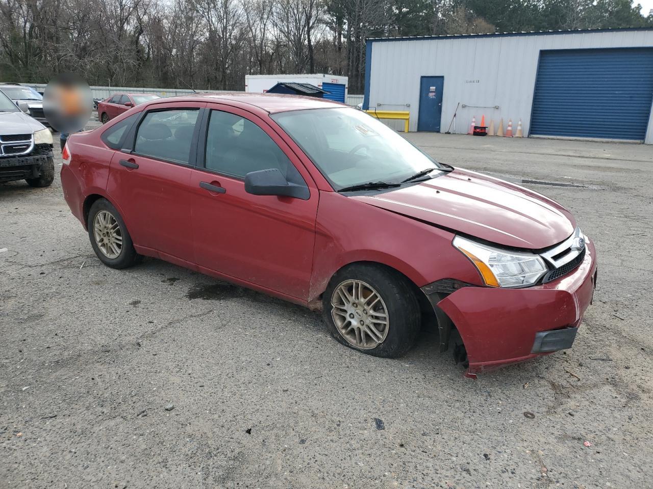 2010 Ford Focus - Image 4