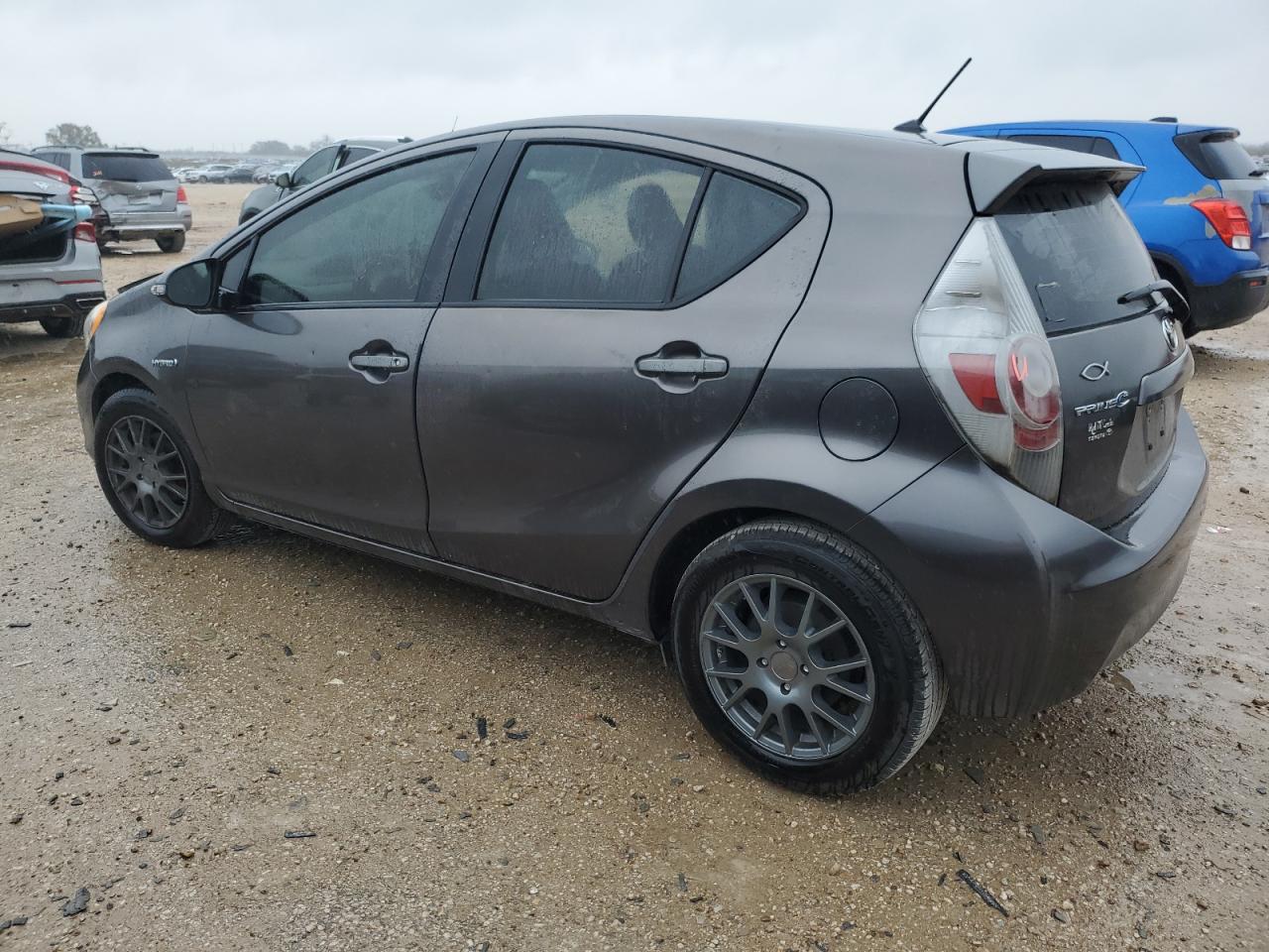 2014 Toyota Prius - Image 2