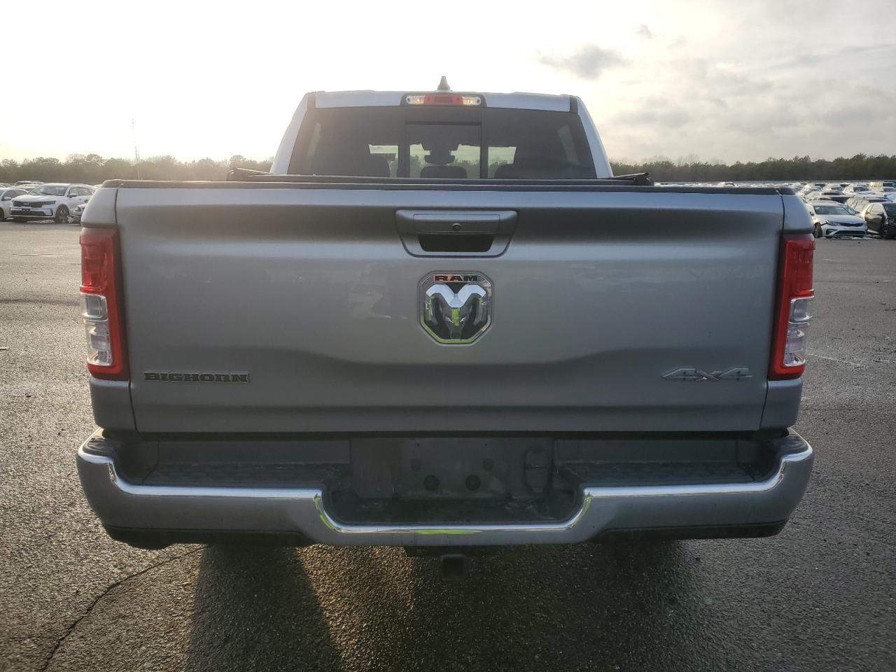 2021 RAM 1500 - Image 6