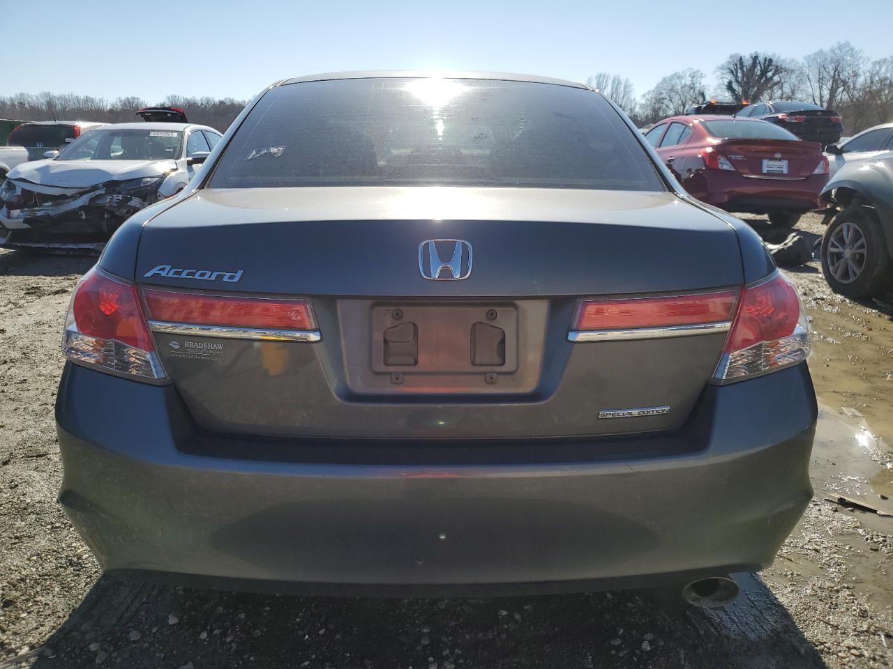 2012 Honda Accord - Image 6