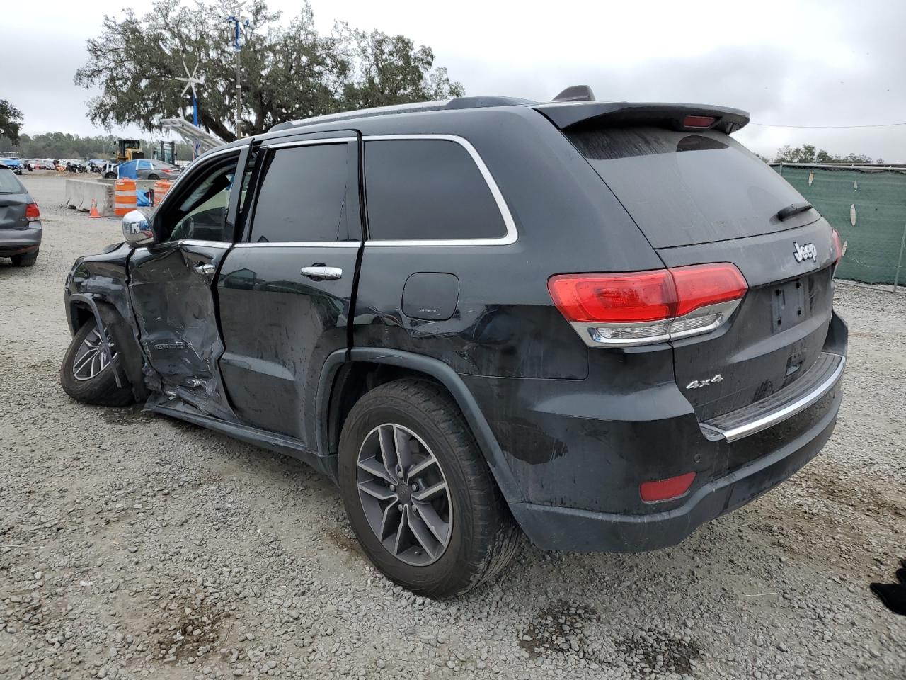 2019 Jeep Grand Cherokee - Image 2