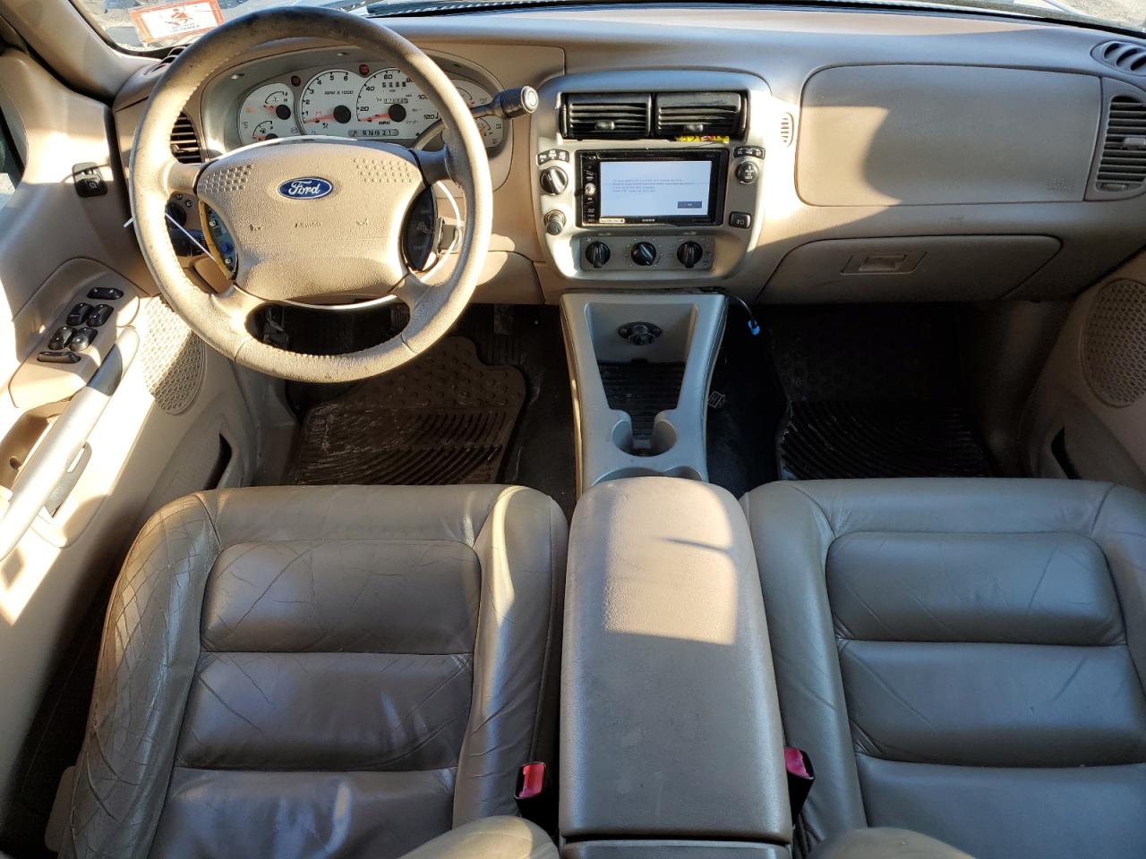 2001 Ford Explorer - Image 8