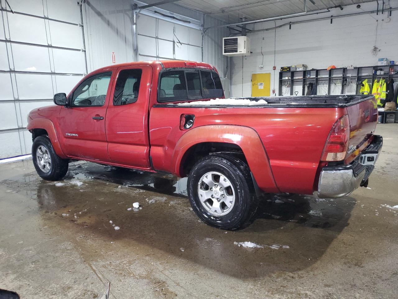 2006 Toyota Tacoma - Image 2