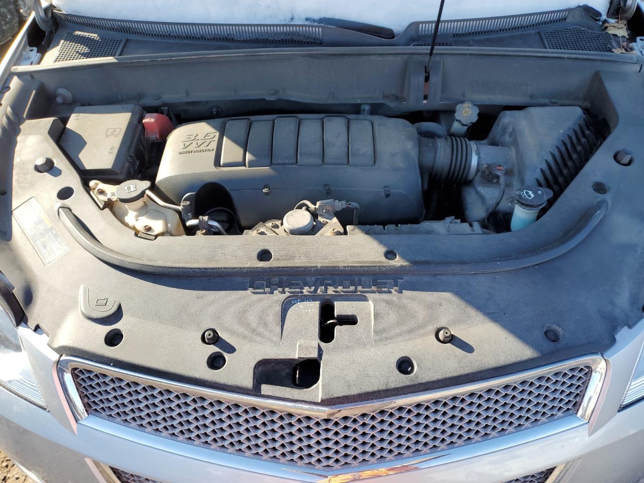 2012 Chevrolet Traverse - Image 11