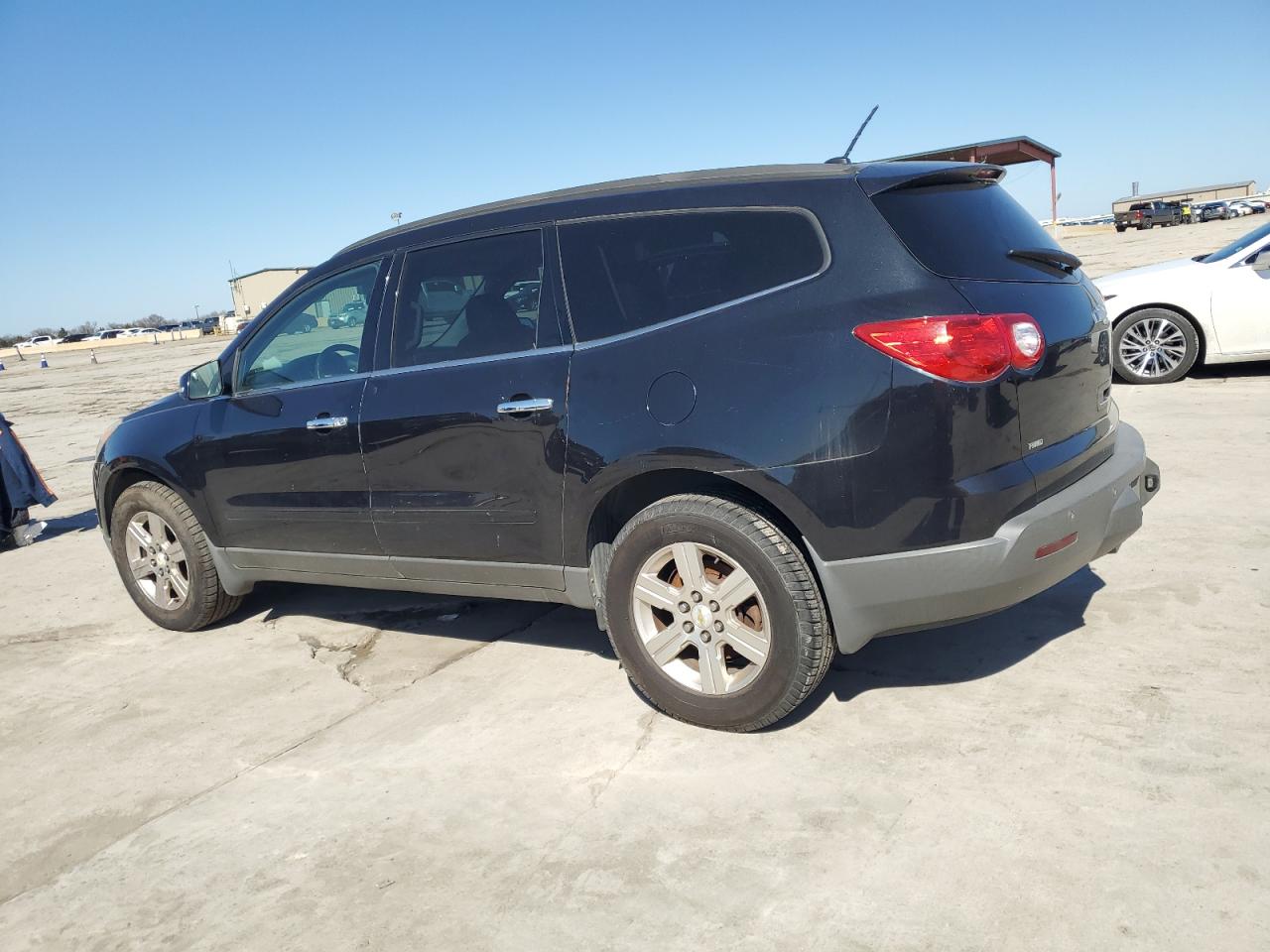 2012 Chevrolet Traverse - Image 2