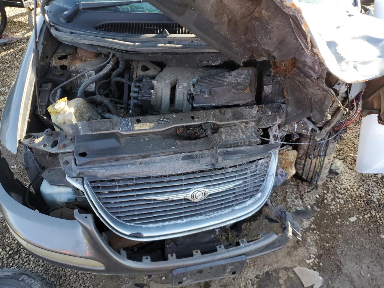 1999 Chrysler Town & Country Limited VIN: 1C4GP64L6XB837965 Lot: 44438385