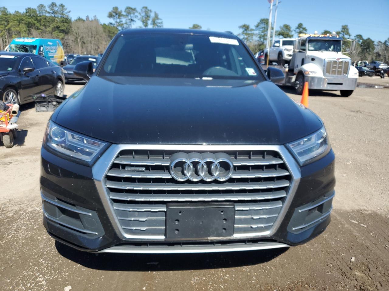 2018 Audi Q7 - Image 5