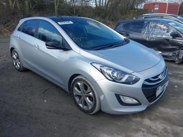 2014 HYUNDAI I30 PANORA