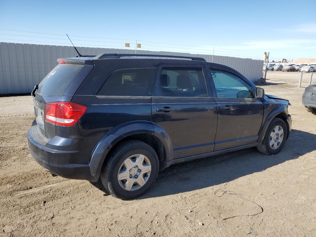 2011 Dodge Journey - Image 3