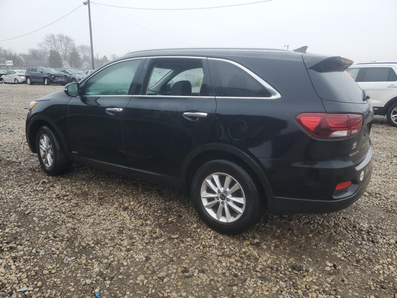 2019 Kia Sorento - Image 2