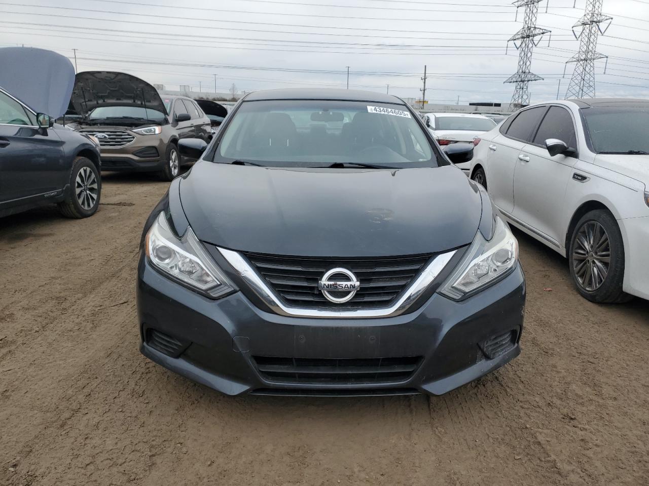 2017 Nissan Altima - Image 5