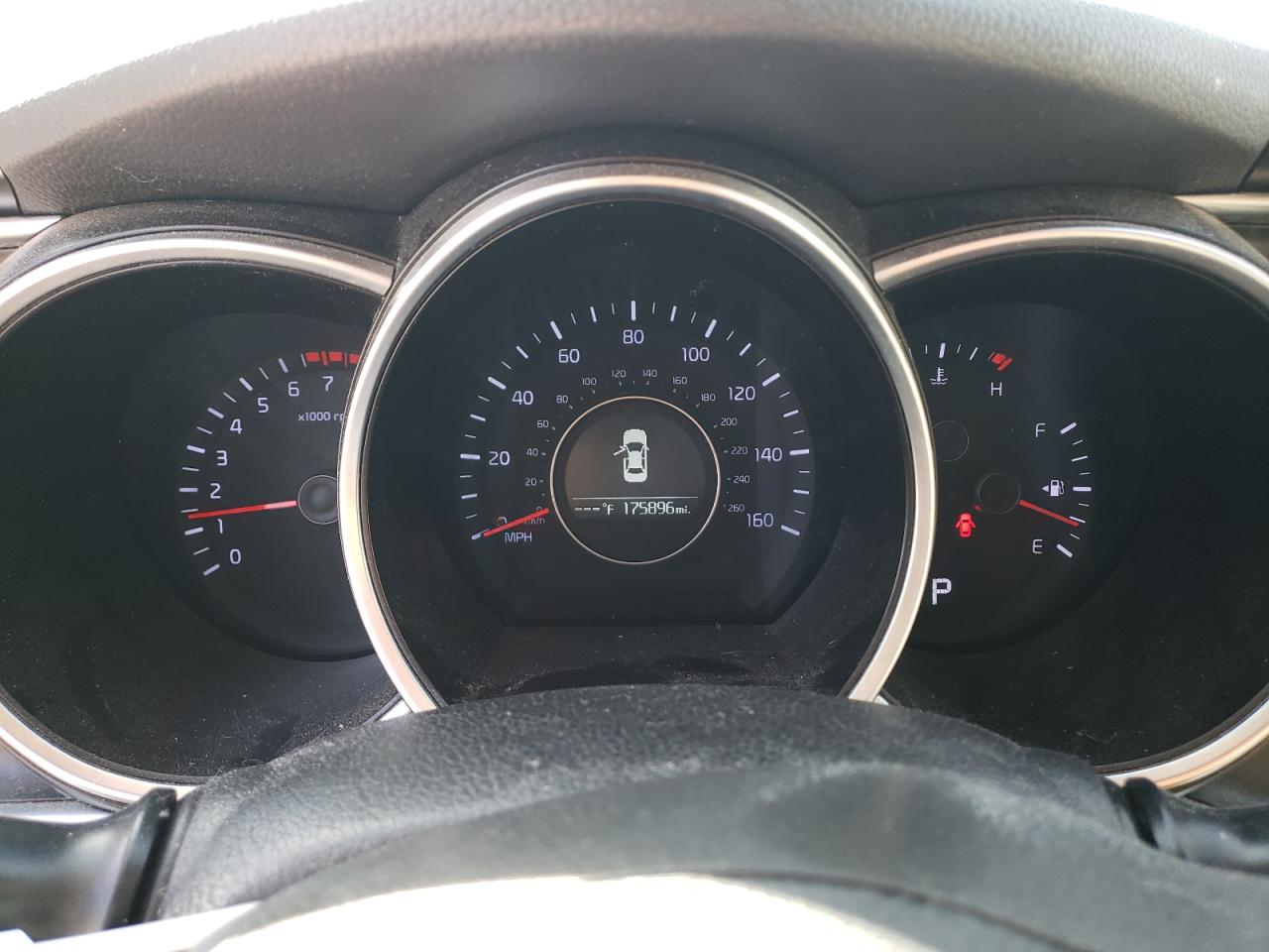 2015 Kia Optima - Image 9