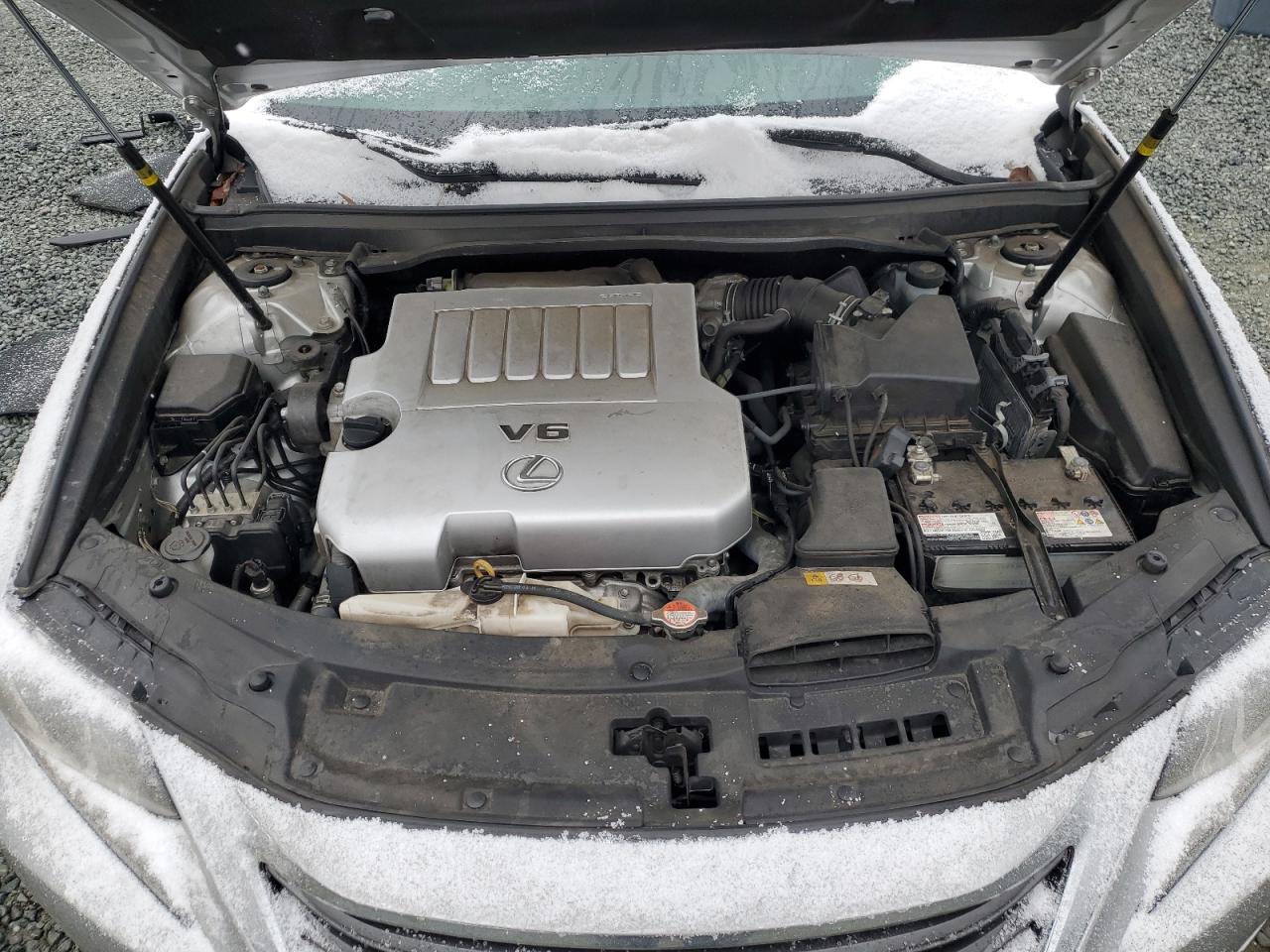 2016 Lexus ES - Image 11