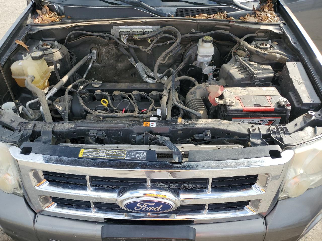 2011 Ford Escape - Image 12