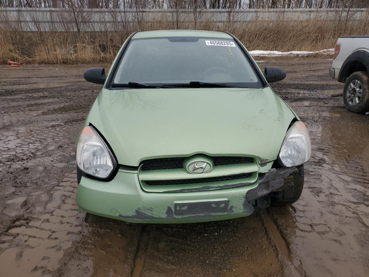 2009 Hyundai Accent - Image 5