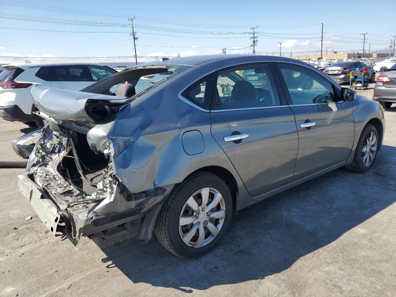 2015 Nissan Sentra - Image 3