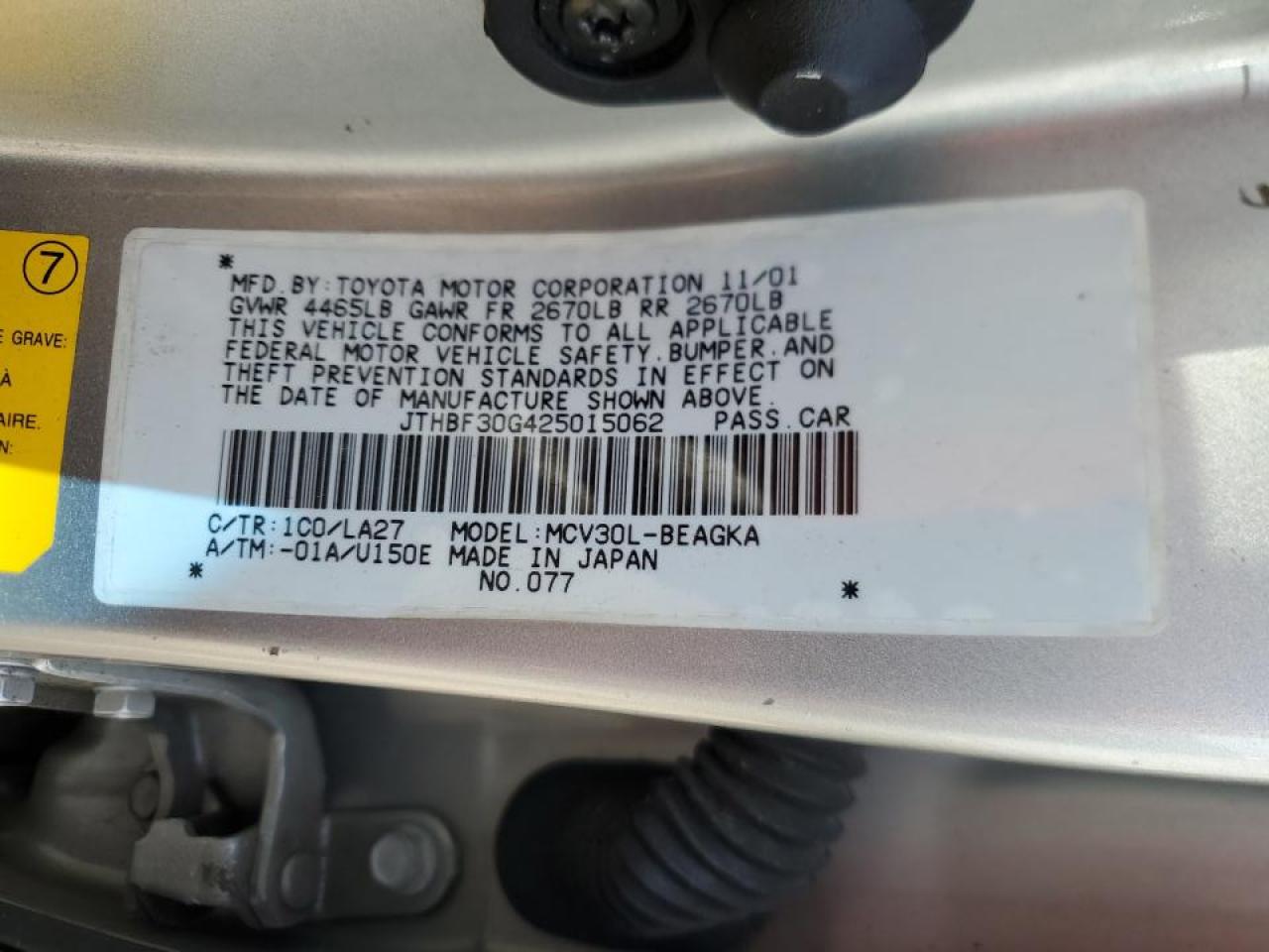 2002 Lexus ES - Image 12