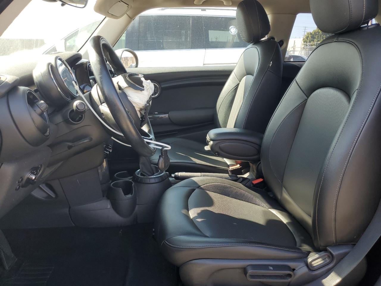 2015 MINI Cooper - Image 7