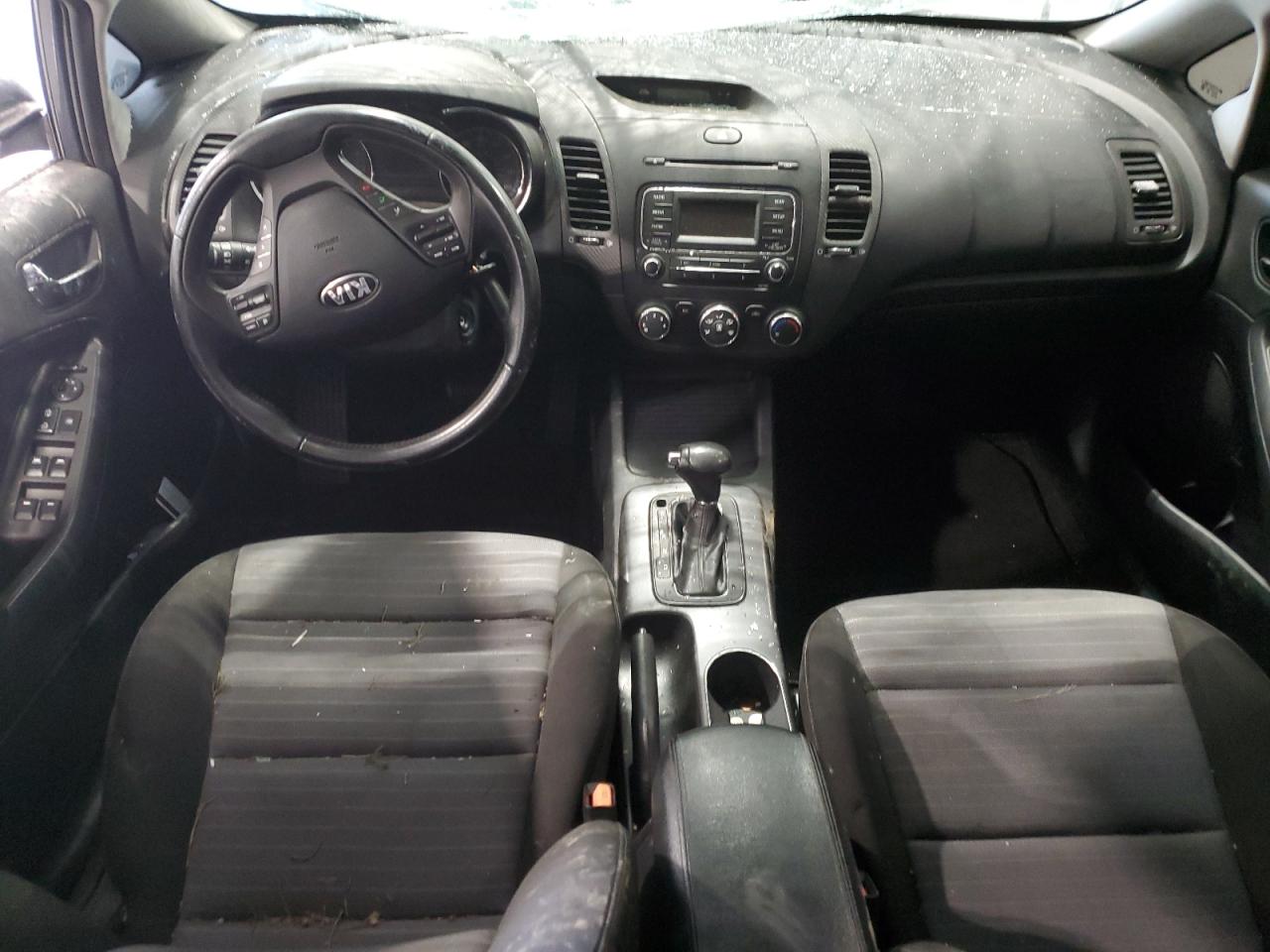 2015 Kia Forte - Image 8