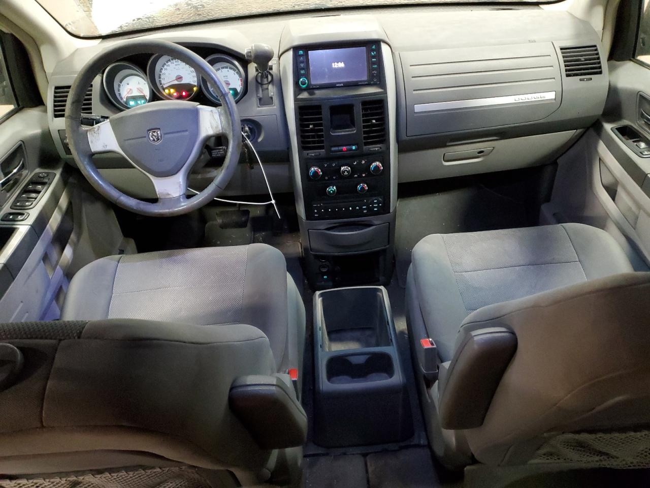 2009 Dodge Caravan - Image 8