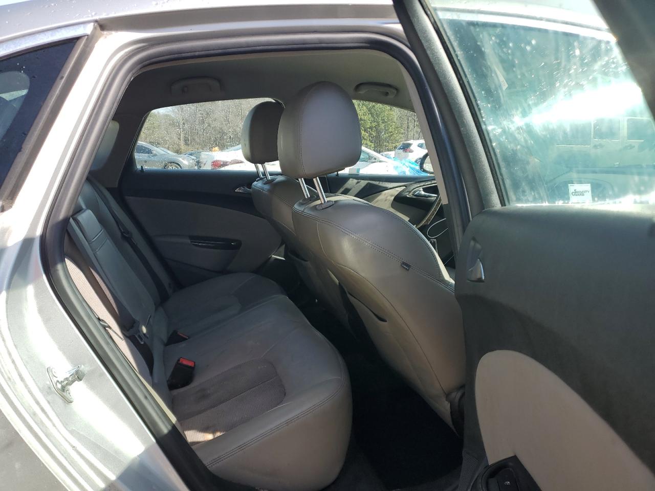 2016 Buick Verano - Image 10