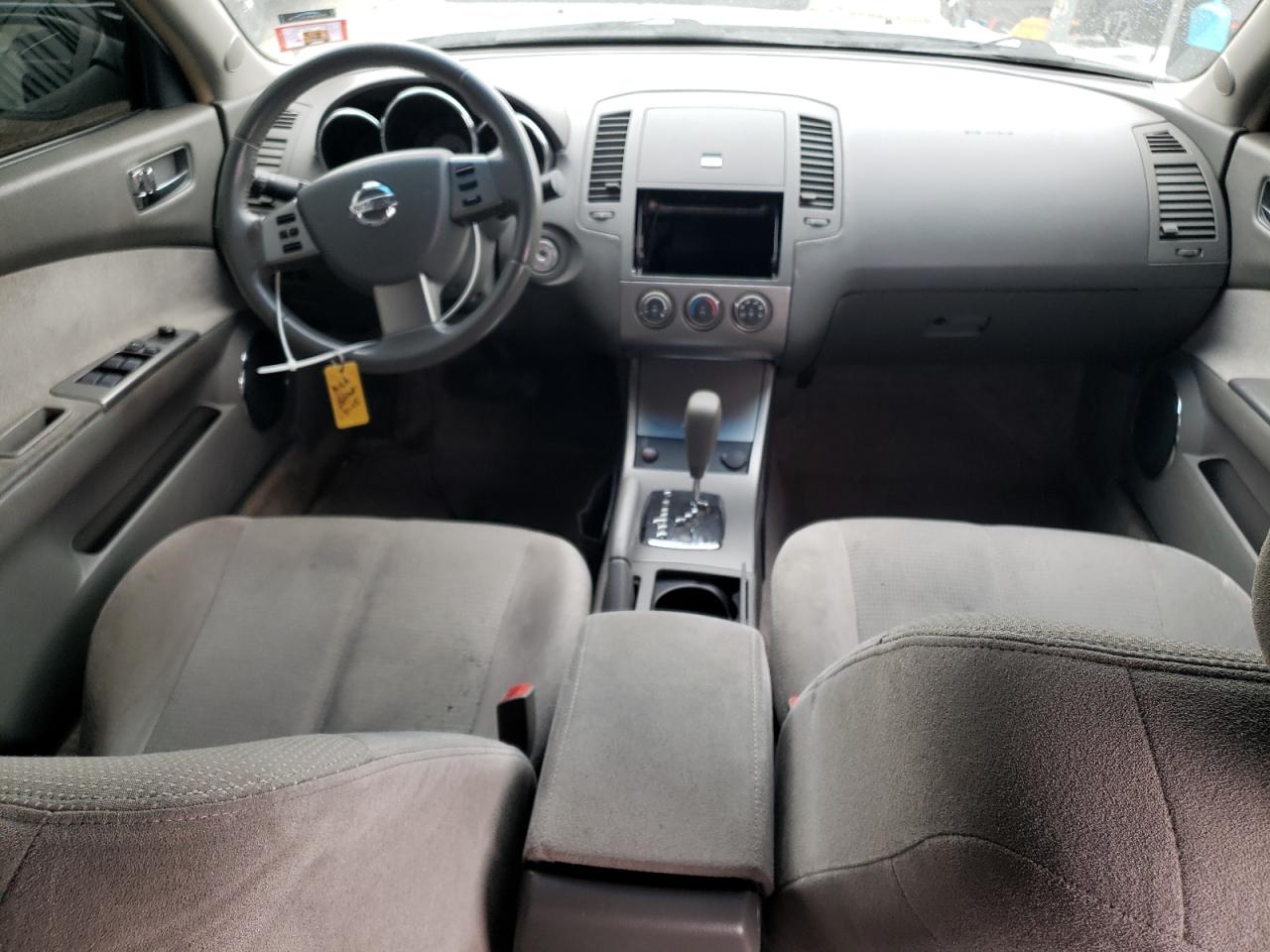 2005 Nissan Altima - Image 8