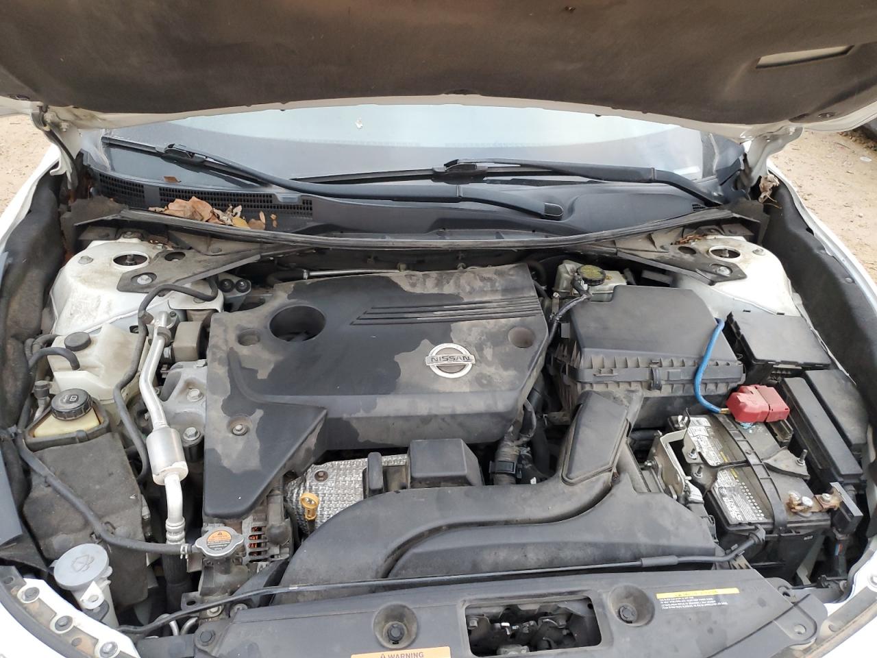 2015 Nissan Altima - Image 11