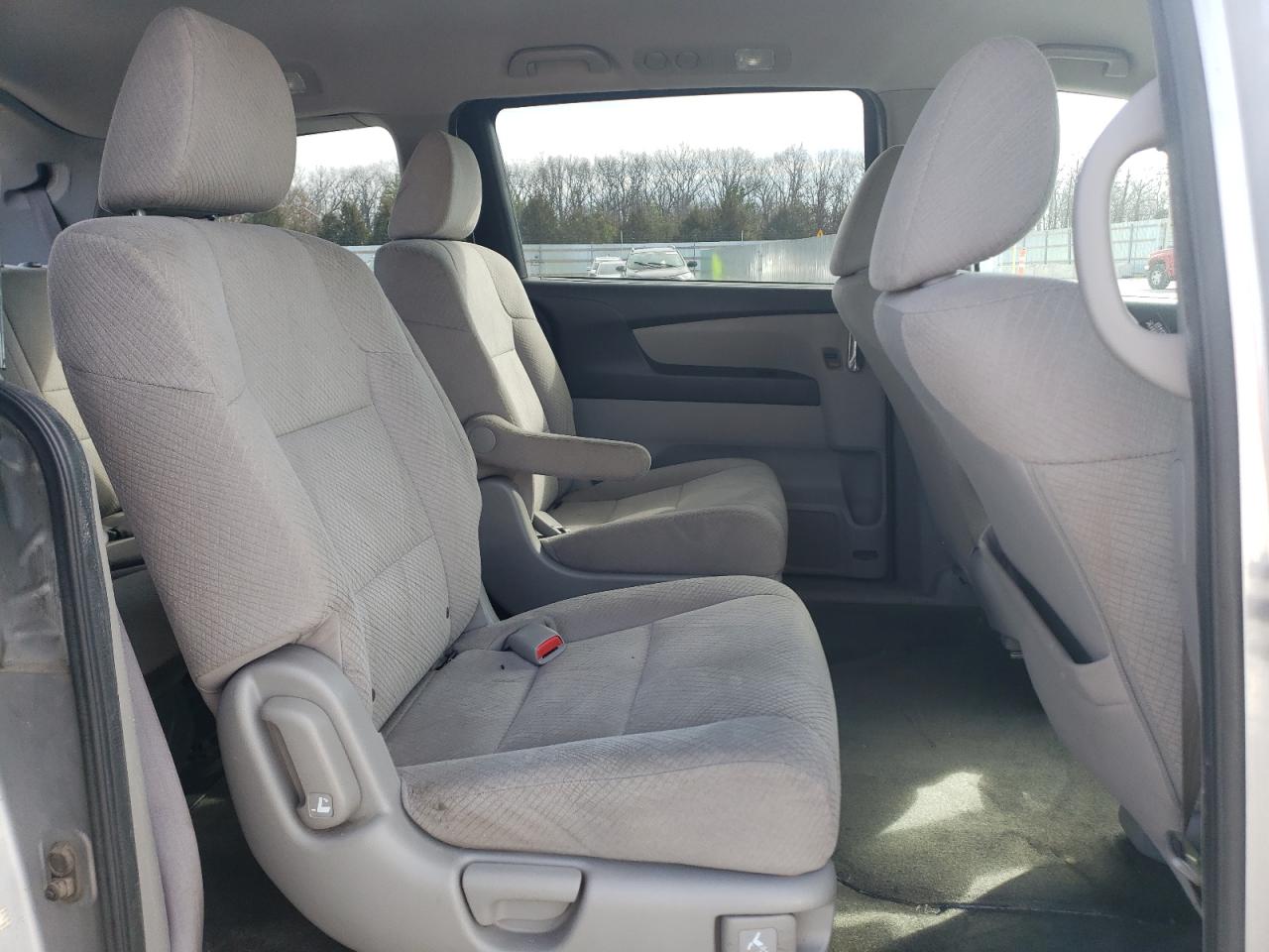 2015 Honda Odyssey - Image 11