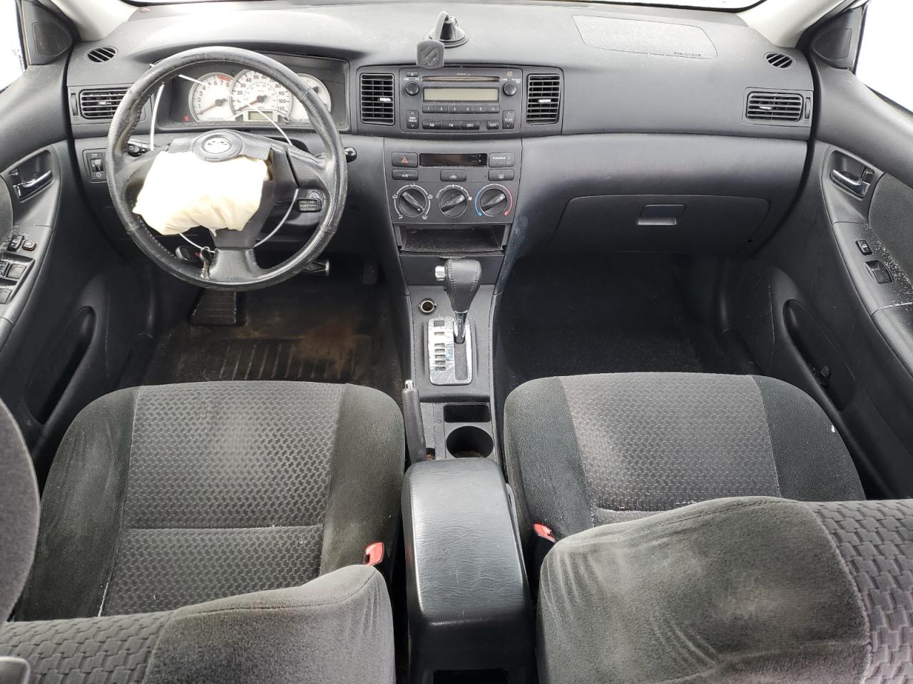 2005 Toyota Corolla - Image 8