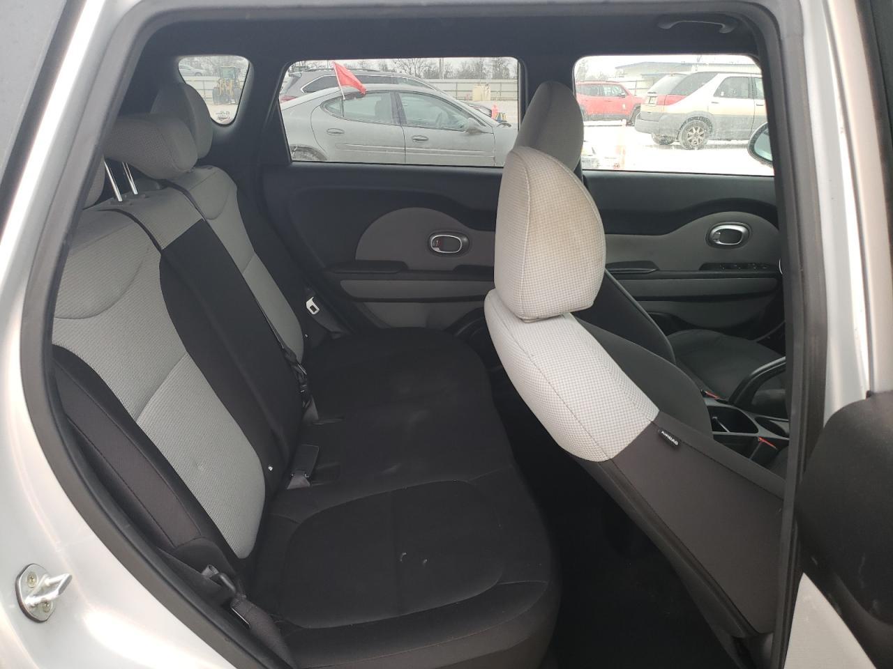 2015 Kia Soul - Image 11