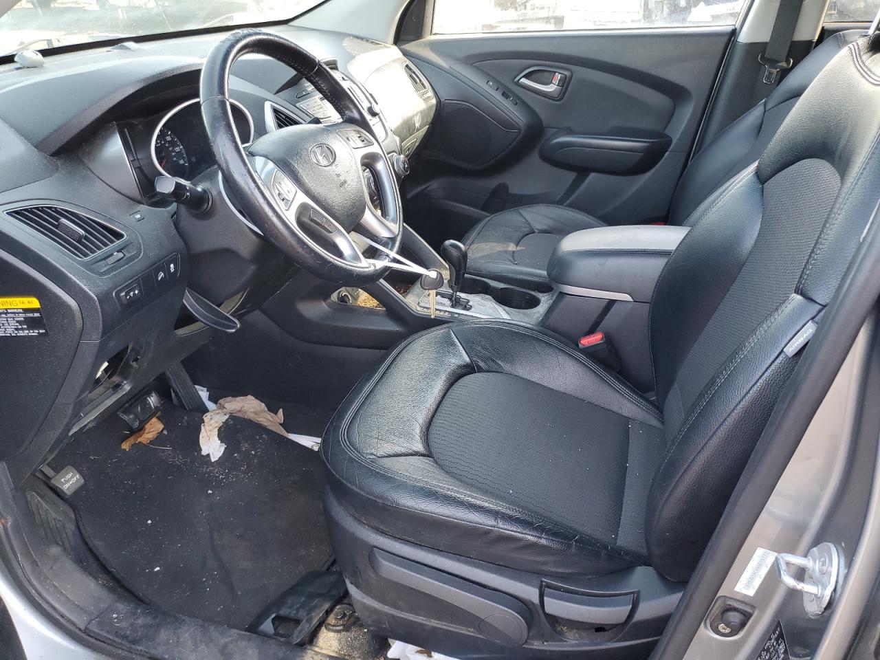 2010 Hyundai Tucson - Image 7