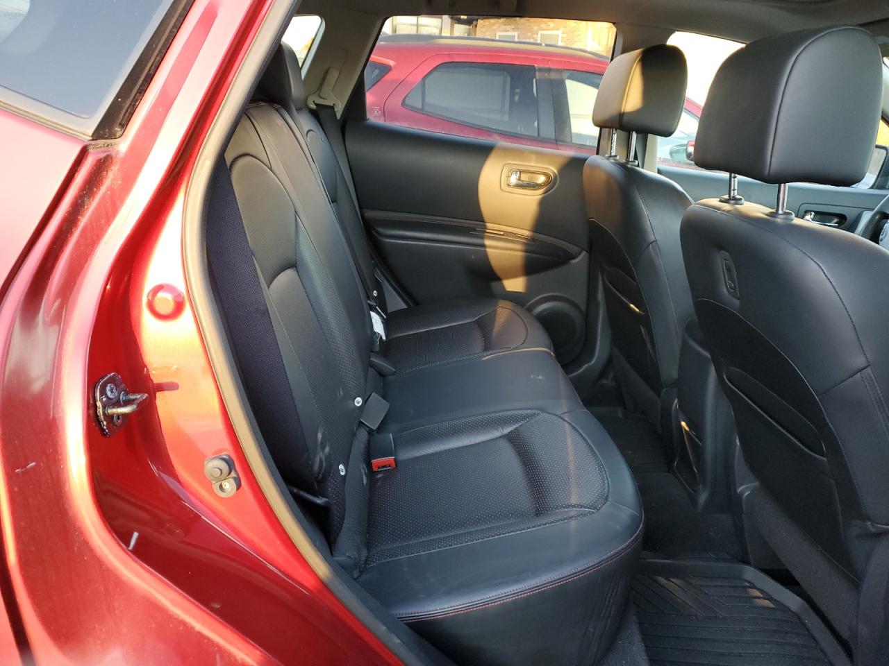 2011 Nissan Rogue - Image 11