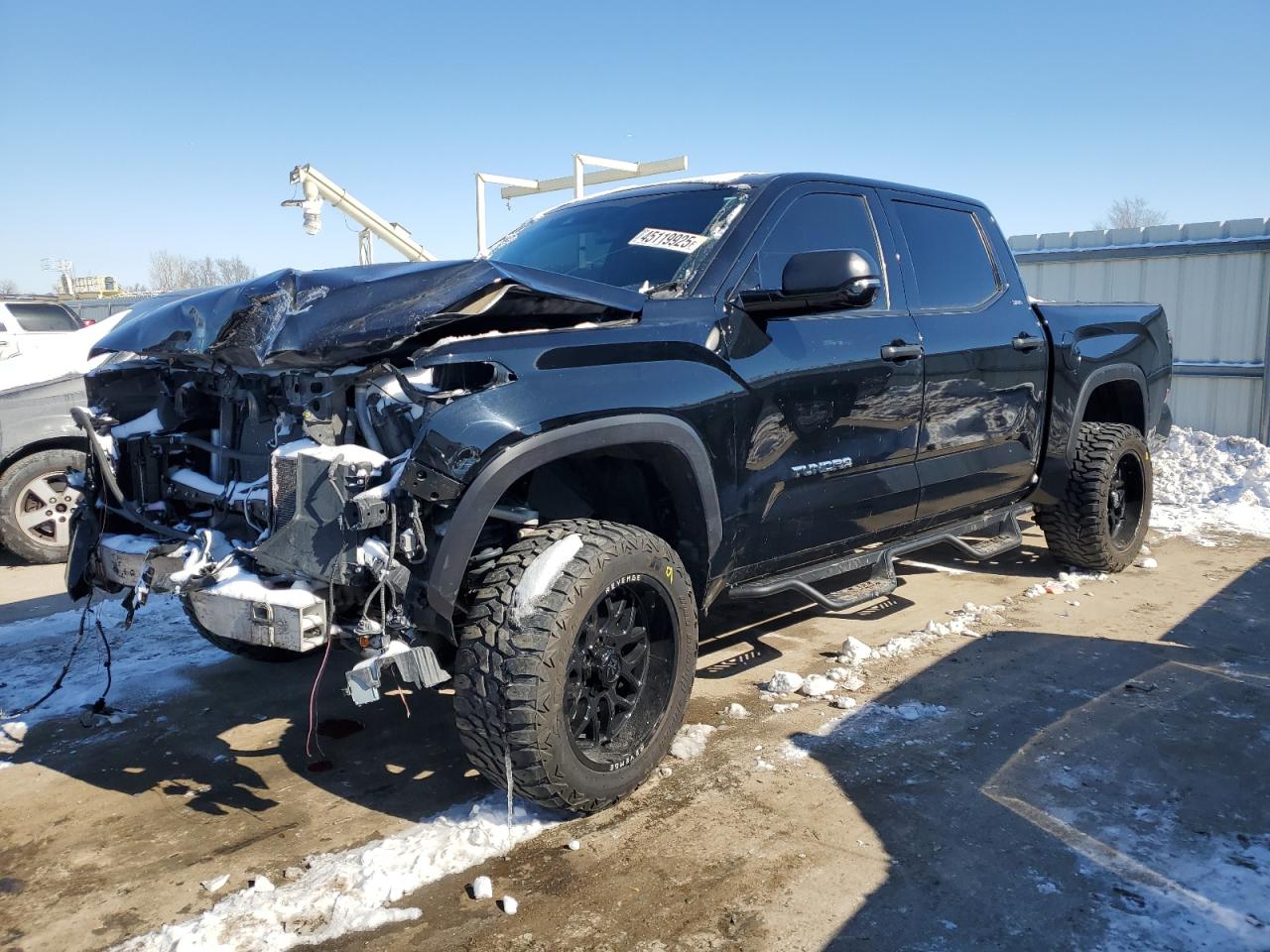 2022 Toyota Tundra - Image 1