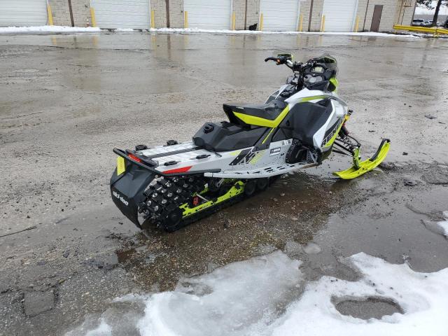 2018 SKIDOO RENEGADE