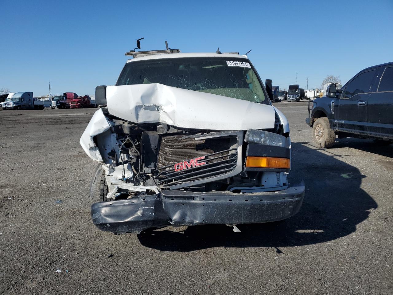 2018 GMC Savana - Image 5