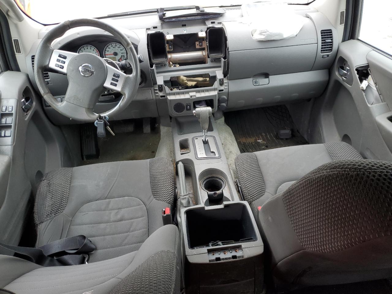 2015 Nissan Navara (Frontier) - Image 8