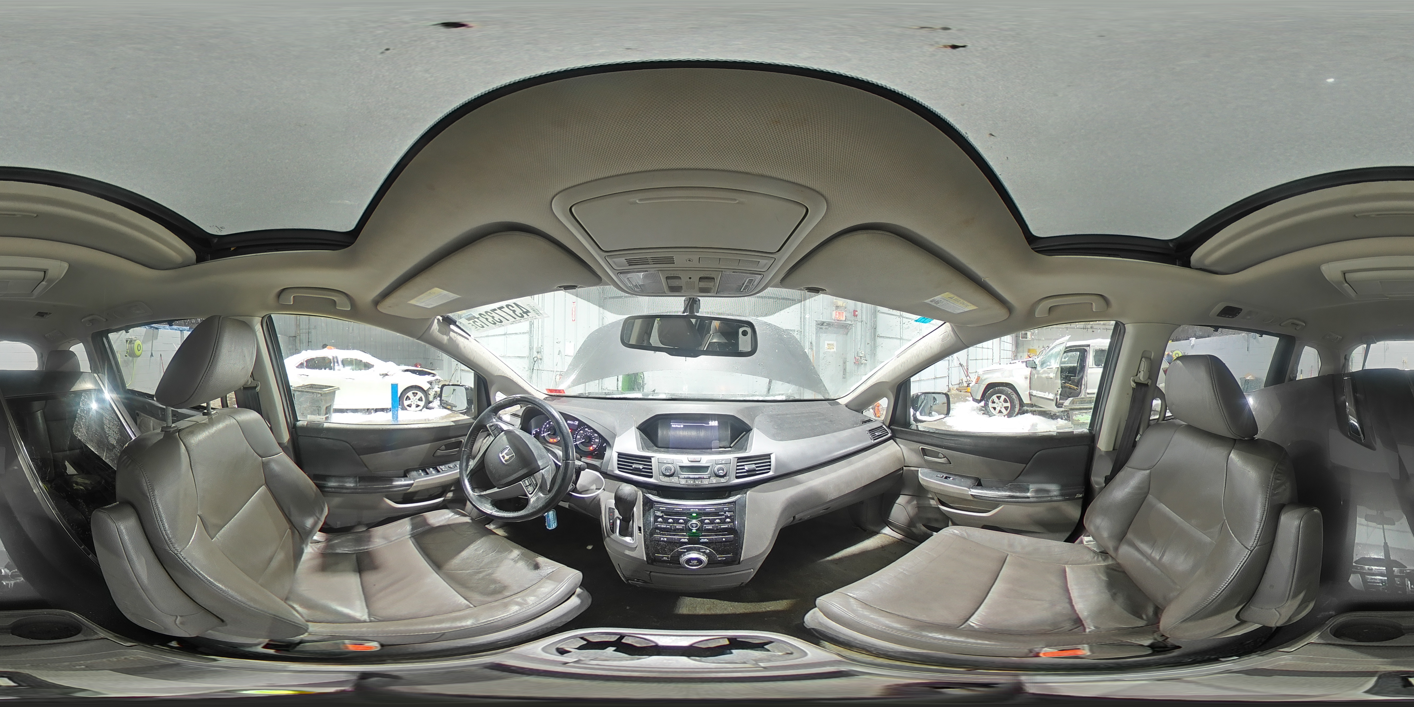 2013 Honda Odyssey - Image 16