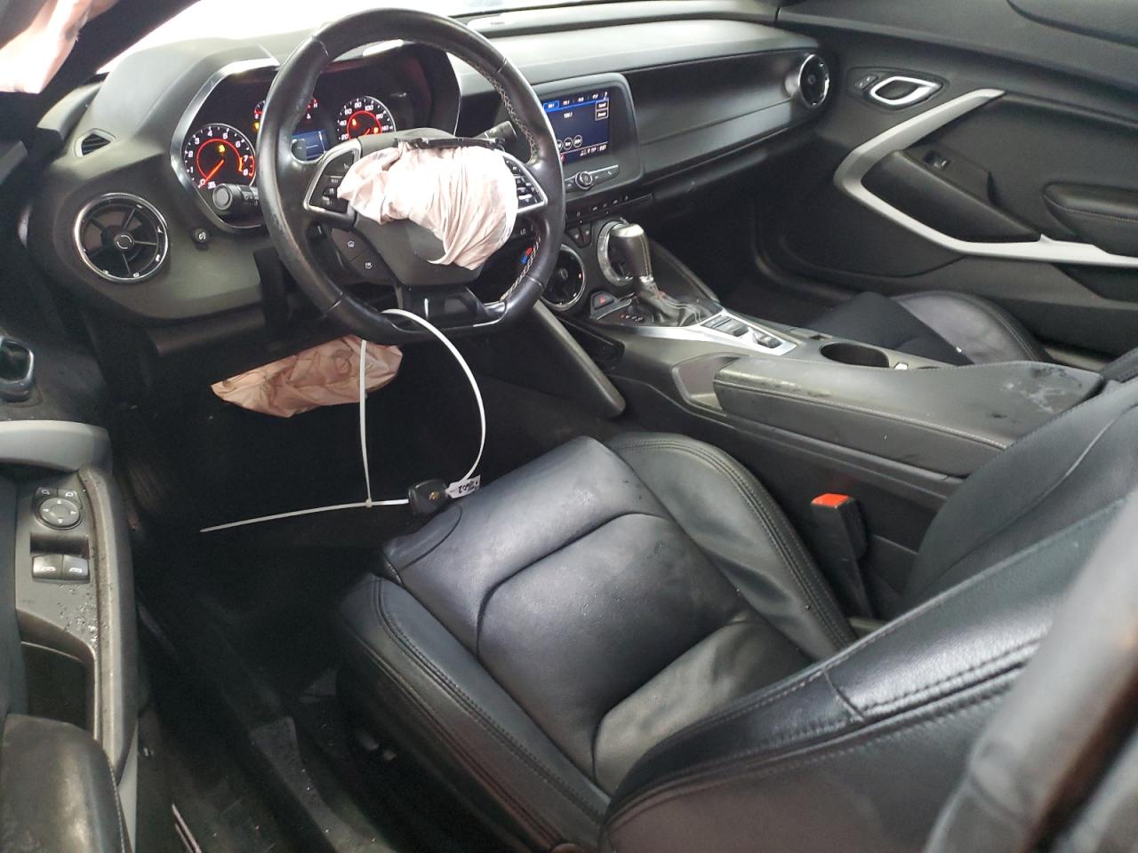 2021 Chevrolet Camaro - Image 8