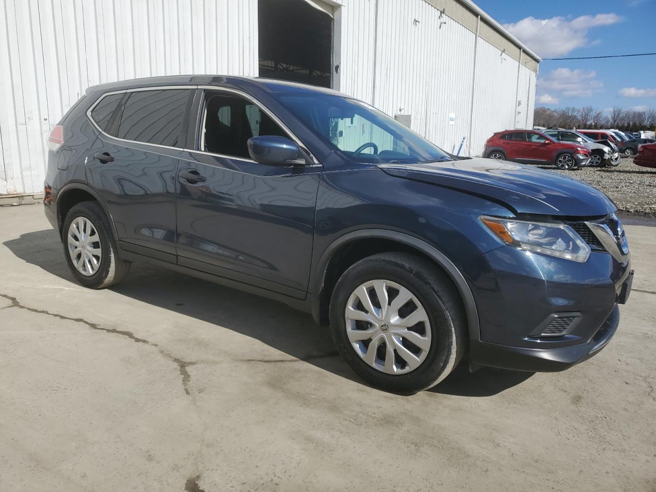 2016 Nissan Rogue - Image 4