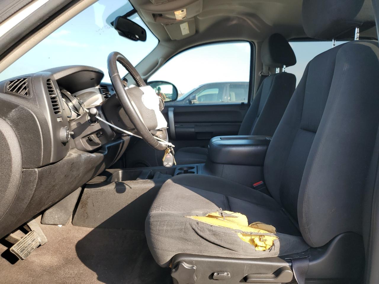 2008 Chevrolet Silverado - Image 7