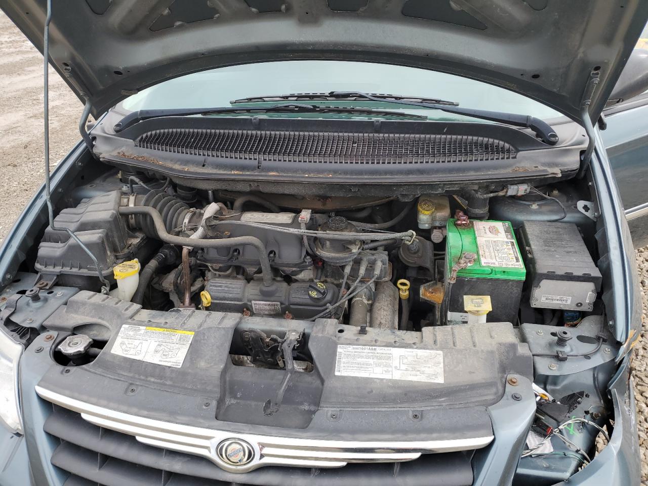 2007 Chrysler Town & Country - Image 13