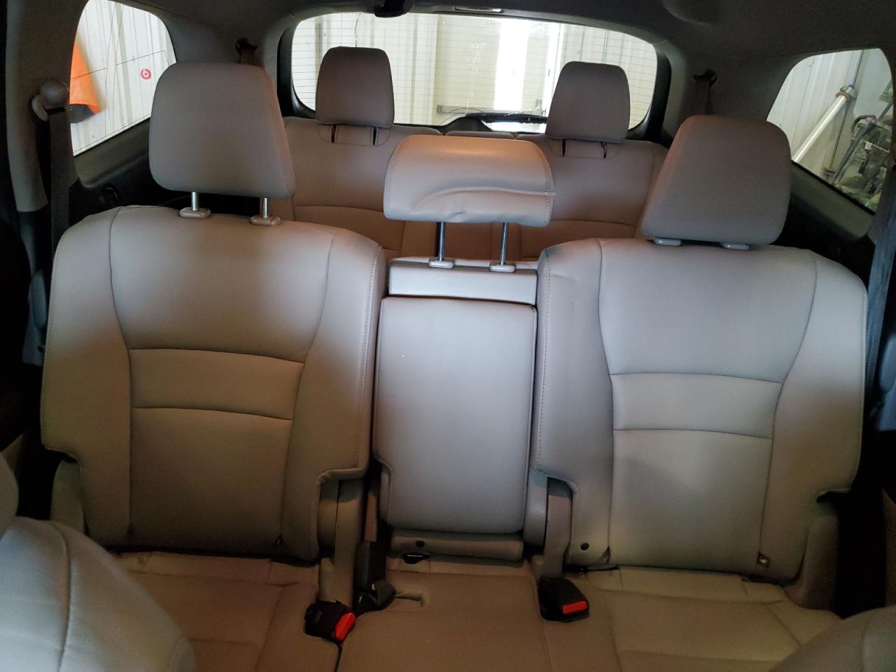 2017 Honda Pilot - Image 10