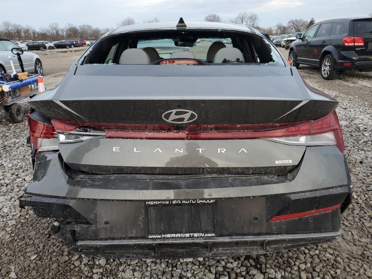 2024 Hyundai Elantra - Image 6