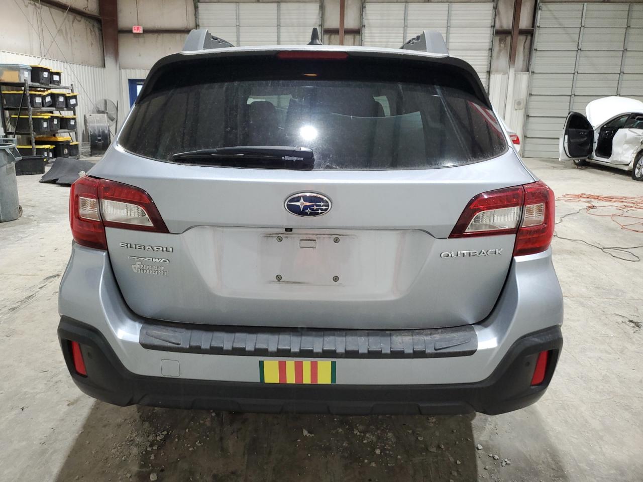 2018 Subaru Outback - Image 6