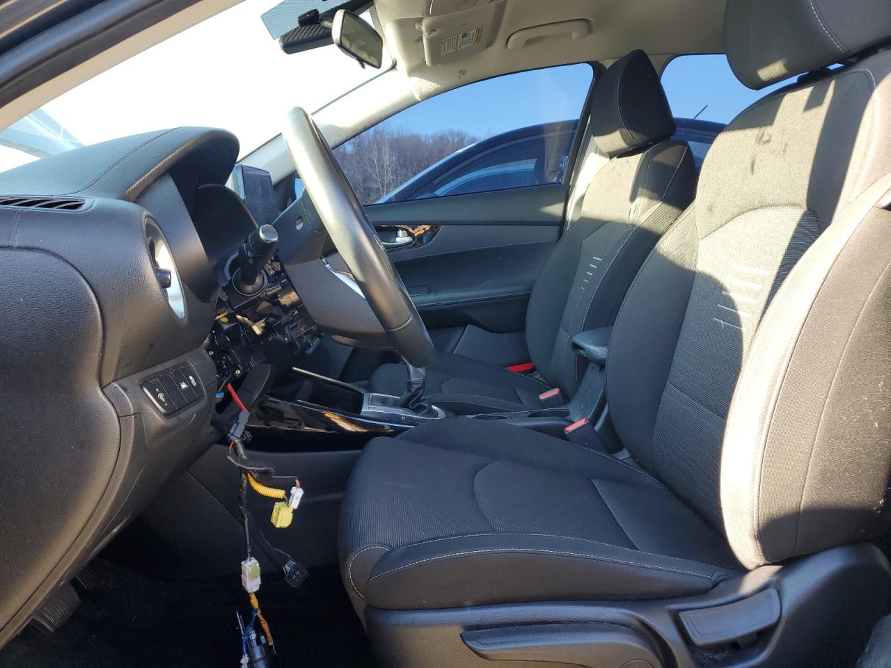 2019 Kia Forte - Image 7