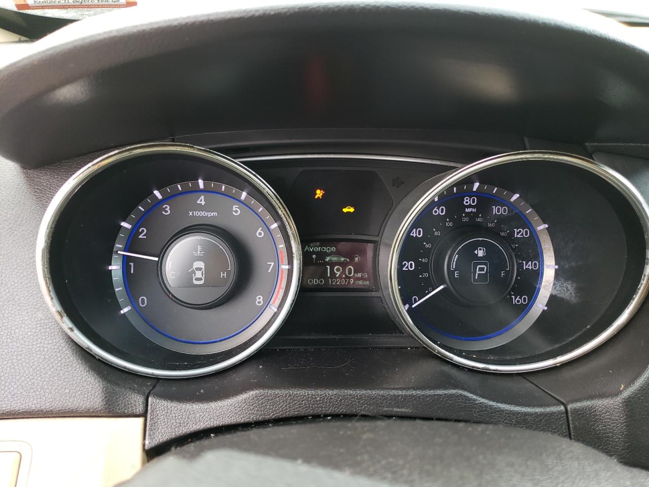 2011 Hyundai Sonata - Image 9