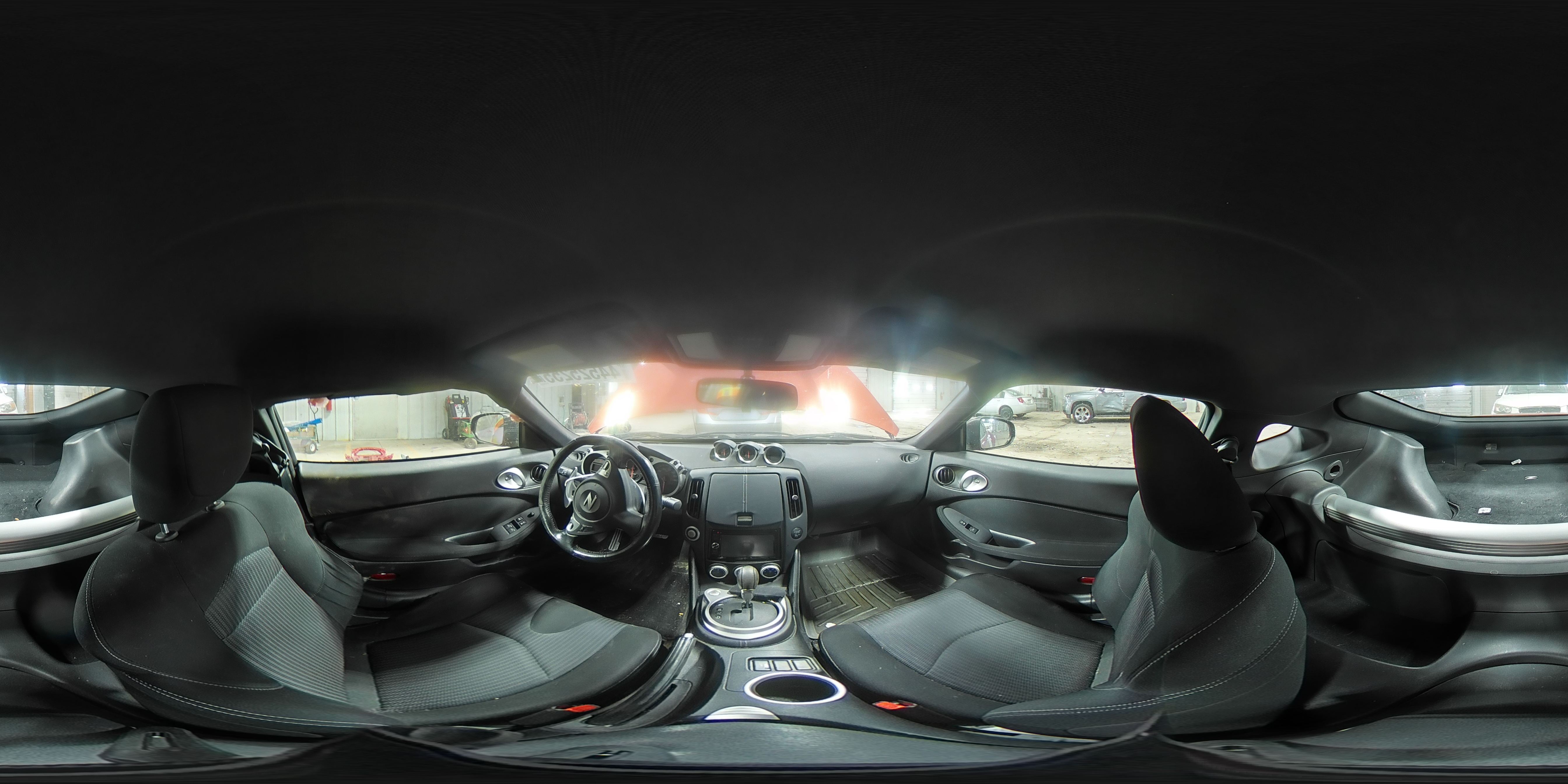 2013 Nissan 370Z - Image 12