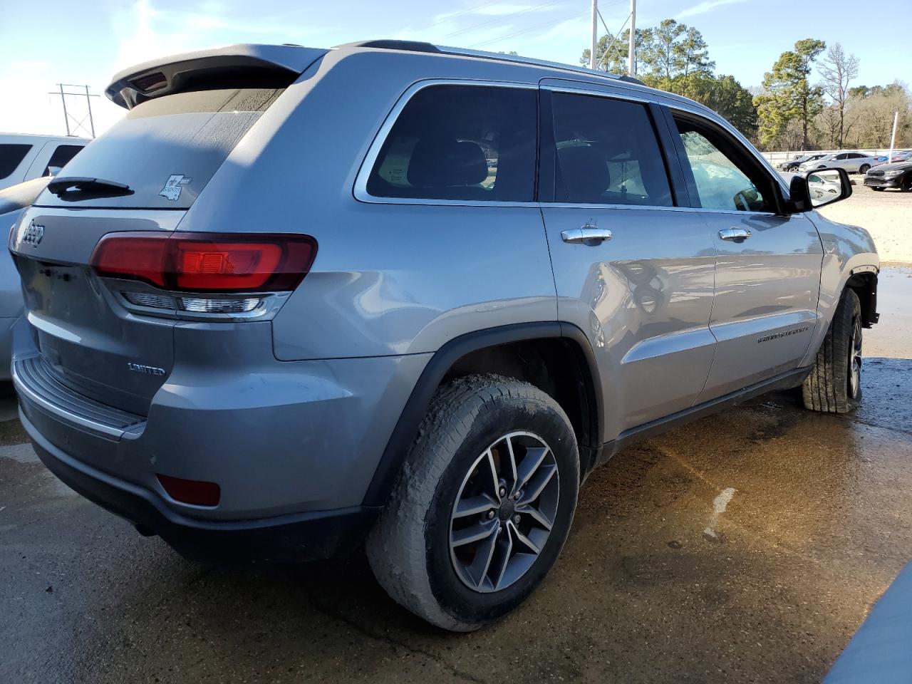 2020 Jeep Grand Cherokee - Image 3