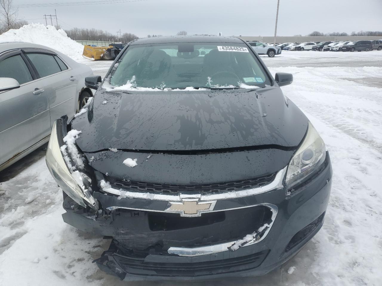 2015 Chevrolet Malibu - Image 5