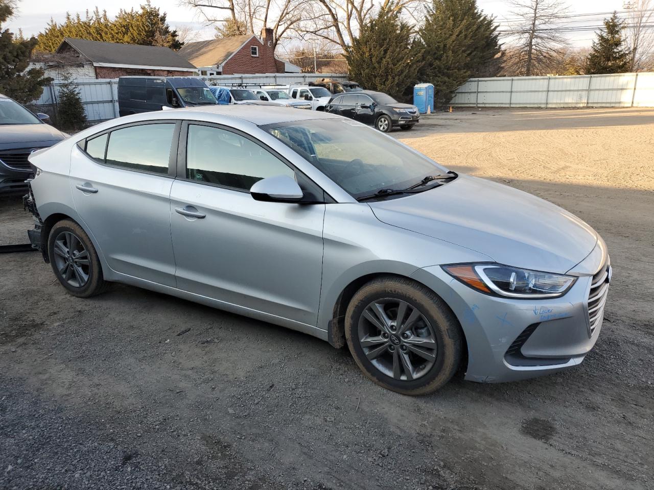 2018 Hyundai Elantra - Image 4